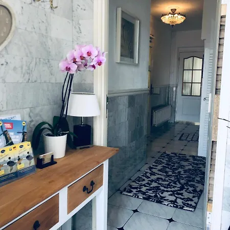 Pensionat Casa Blanca 3*